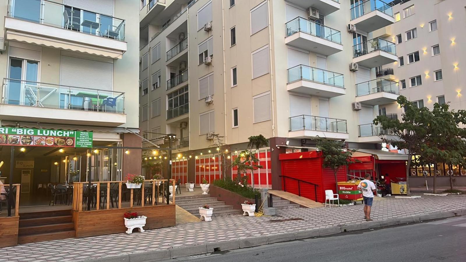 Shengjin Apartaments エクステリア 写真