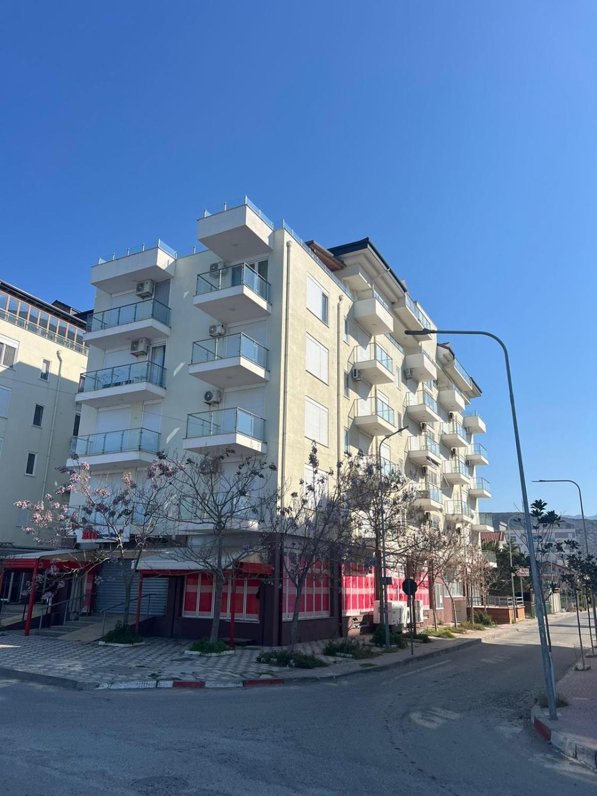 Shengjin Apartaments エクステリア 写真